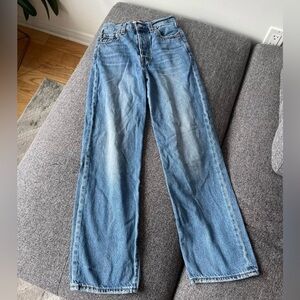 Levi's ribcage straight ankle jean